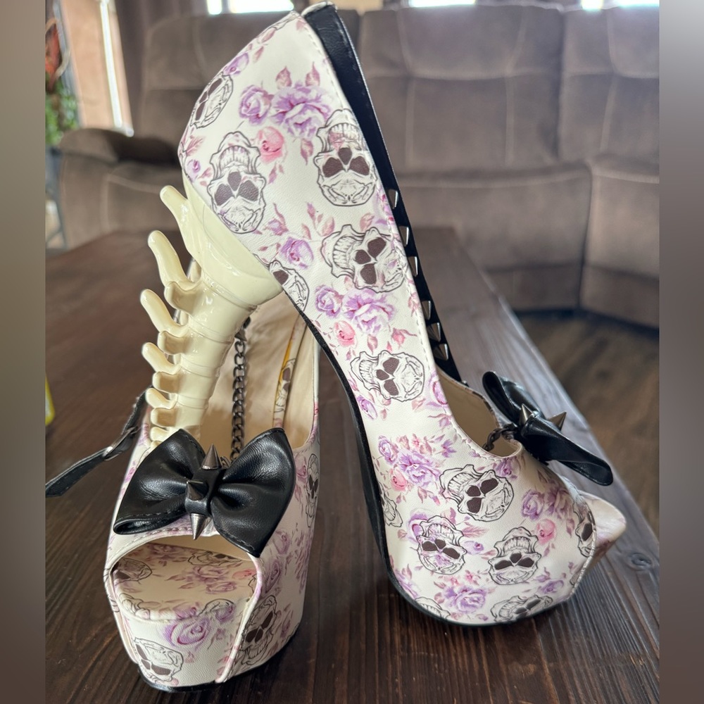 Very unique heels